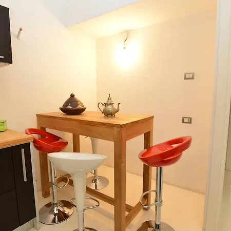 Izzhome Dsign Κάλιαρι