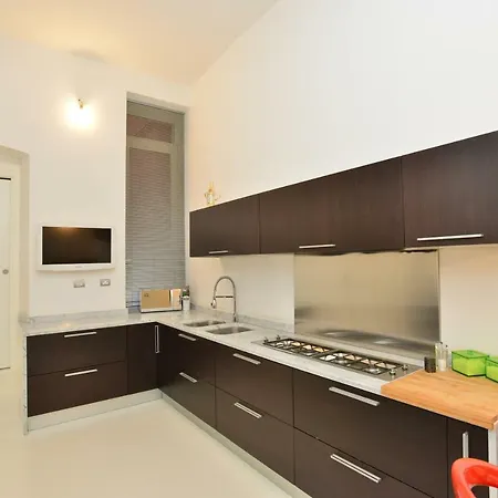 Διαμέρισμα Izzhome Dsign