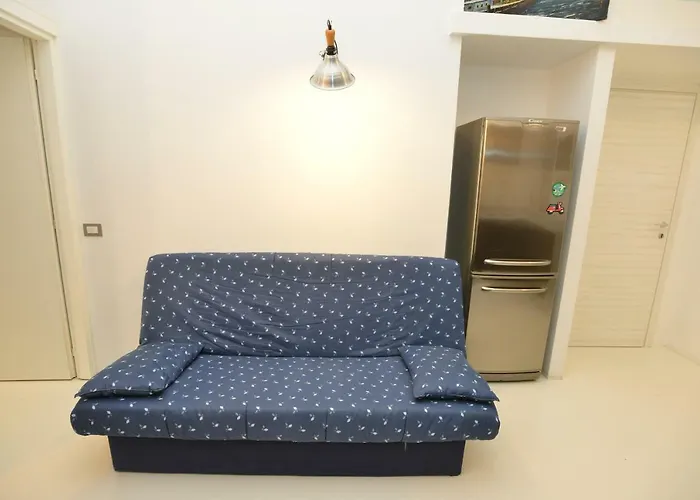 Izzhome Dsign كالياري